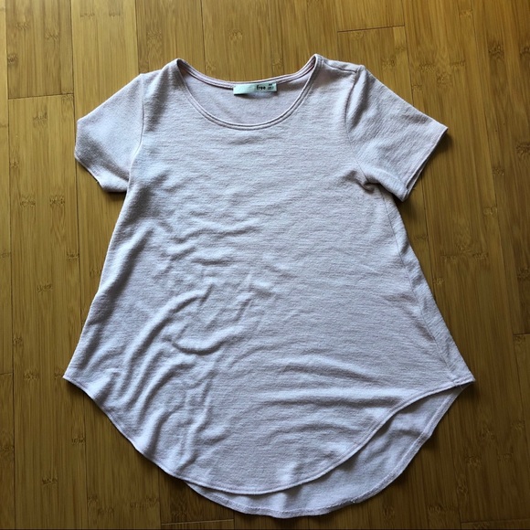 Aritzia Wilfred Free High\Low T-Shirt Light Pink - Picture 4 of 8